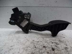 Gebruikte Gaspedaalpositie Sensor Toyota Yaris III (P13) 1.5 16V Hybrid Prijs op aanvraag aangeboden door Verhoef Cars & Parts