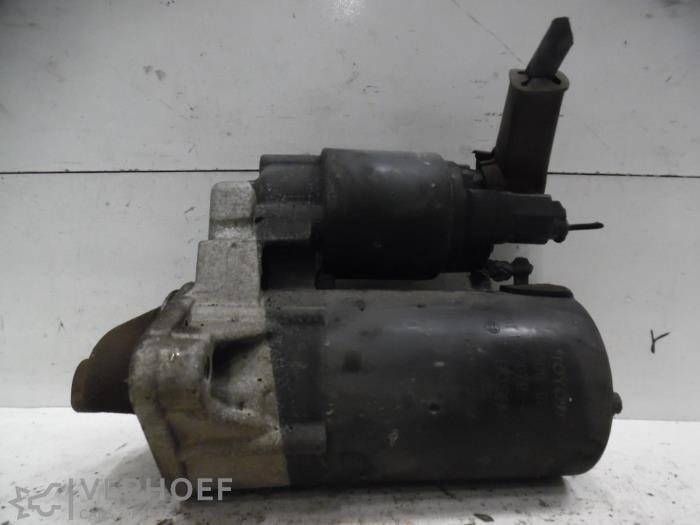 Gebruikte Startmotor Toyota Corolla (E11) 1.3 16V Prijs op aanvraag aangeboden door Verhoef Cars & Parts