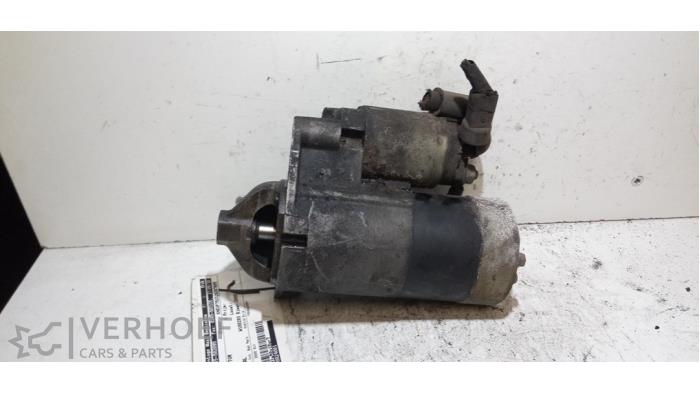 Gebruikte Startmotor Kia Carnival 2 (FIB/FLD) 2.5 V6 24V Prijs € 75,00 Margeregeling aangeboden door Verhoef Cars & Parts