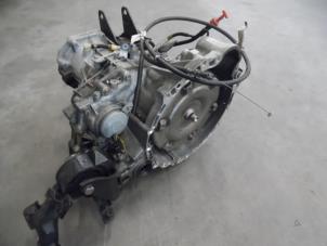 Gebruikte Automaatbak Toyota Avensis (T22) 2.0 16V Prijs op aanvraag aangeboden door Verhoef Cars & Parts