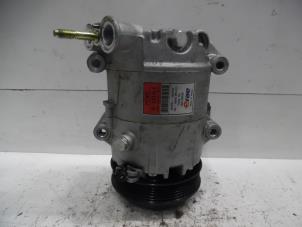 Gebruikte Aircopomp Ssang Yong Rodius 2.2 SV 220 e-XDi 16V 2WD Prijs op aanvraag aangeboden door Verhoef Cars & Parts