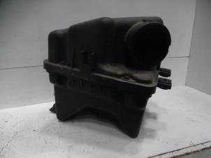 Gebruikte Luchtfilterhuis Chevrolet Aveo (250) 1.2 16V Prijs op aanvraag aangeboden door Verhoef Cars & Parts