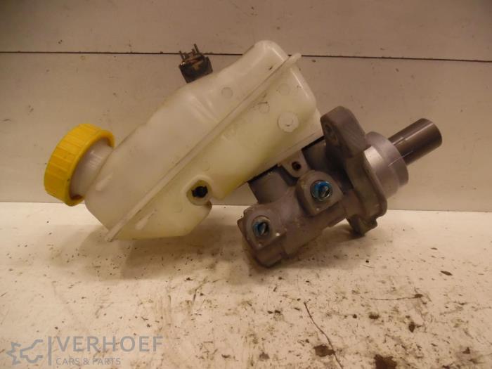 Gebruikte Hoofdremcilinder Chevrolet Aveo (250) 1.2 16V Prijs op aanvraag aangeboden door Verhoef Cars & Parts