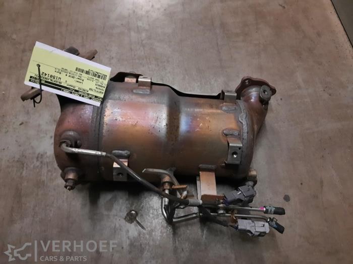 Gebruikte Roetfilter Toyota Avensis Wagon (T27) 2.2 16V D-4D-F 150 Prijs op aanvraag aangeboden door Verhoef Cars & Parts