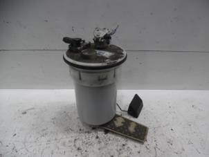 Gebruikte Benzinepomp Toyota Corolla Verso (R10/11) 1.8 16V VVT-i Prijs € 40,00 Margeregeling aangeboden door Verhoef Cars & Parts