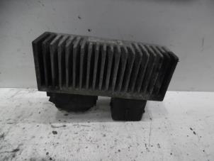 Gebruikte Koeling Module Opel Vivaro 2.0 CDTI 16V Prijs op aanvraag aangeboden door Verhoef Cars & Parts
