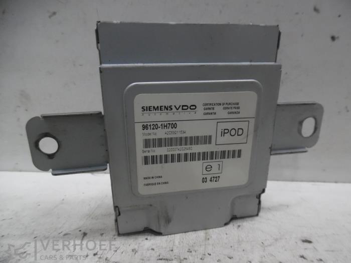 Gebruikte Computer Diversen Kia Cee'd Sporty Wagon (EDF) 1.6 CRDi 115 16V Prijs € 65,00 Margeregeling aangeboden door Verhoef Cars & Parts