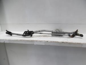 Gebruikte Ruitenwis Mechaniek Renault Grand Scénic II (JM) 2.0 16V Prijs € 50,00 Margeregeling aangeboden door Verhoef Cars & Parts