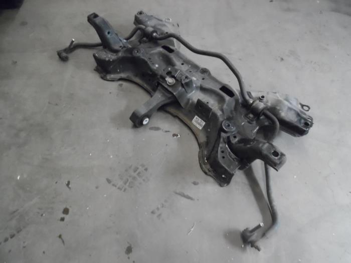 Subframe van een Honda Insight (ZE2) 1.3 16V VTEC 2011