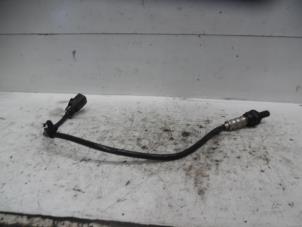 Gebruikte Lambda Sonde Kia Carens III (FG) 2.0i CVVT 16V Prijs € 20,00 Margeregeling aangeboden door Verhoef Cars & Parts