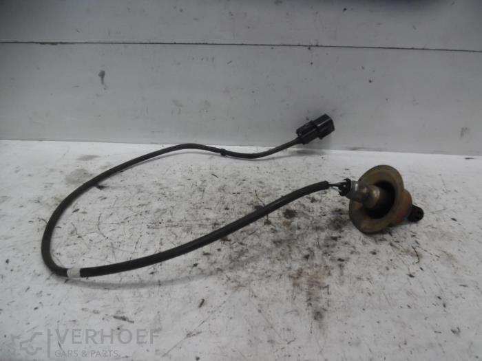 Gebruikte Lambda Sonde Kia Carens III (FG) 2.0i CVVT 16V Prijs € 20,00 Margeregeling aangeboden door Verhoef Cars & Parts