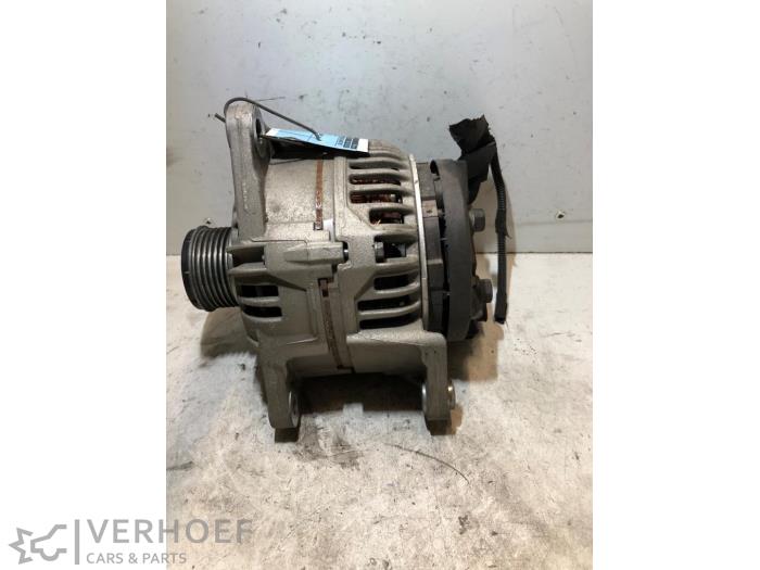 Gebruikte Alternator Iveco New Daily IV 40C18 Prijs op aanvraag aangeboden door Verhoef Cars & Parts