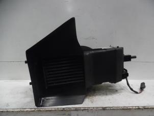 Gebruikte Intercooler Ford Transit Connect (PJ2) 1.0 EcoBoost 12V 100 Prijs € 90,75 Inclusief btw aangeboden door Verhoef Cars & Parts