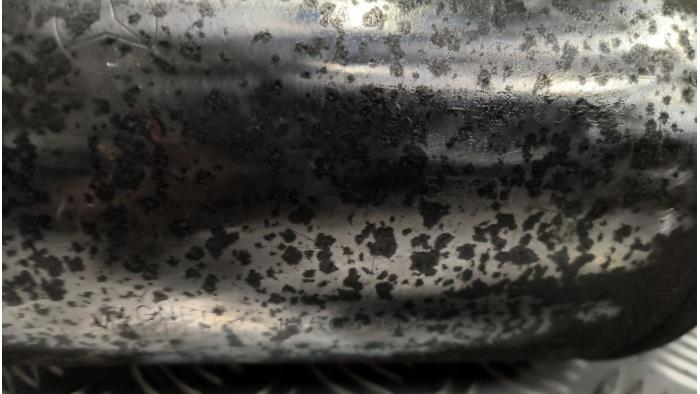 Roetfilter van een Mercedes-Benz Vito (639.7) 2.2 113 CDI 16V Euro 5 2013