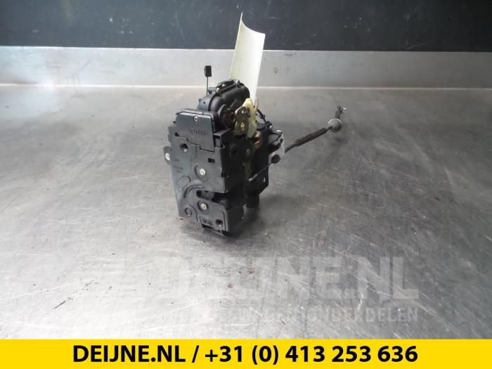 Deurslot Mechaniek 4Deurs links-achter - Volkswagen Golf