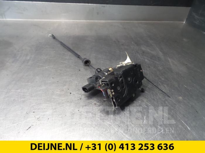 Deurslot Mechaniek 4Deurs rechts-voor - Volkswagen Golf