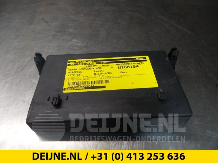 Centrale Deurvergrendelings Module - Mercedes Vito