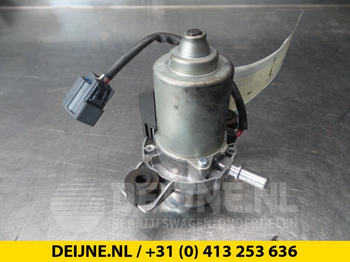 Vacuumpomp (Benzine) - Volvo V50