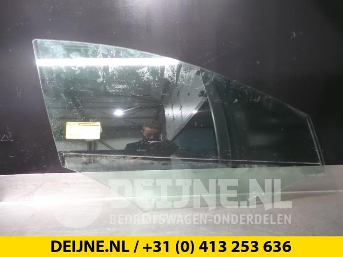 Portierruit 4Deurs rechts-voor - Volvo V40