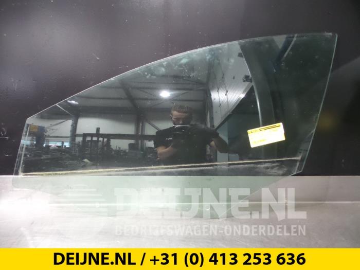 Portierruit 4Deurs links-voor - Volvo V40