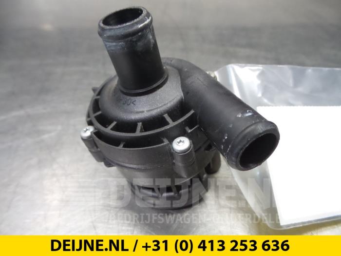 Extra waterpomp - Volkswagen Crafter