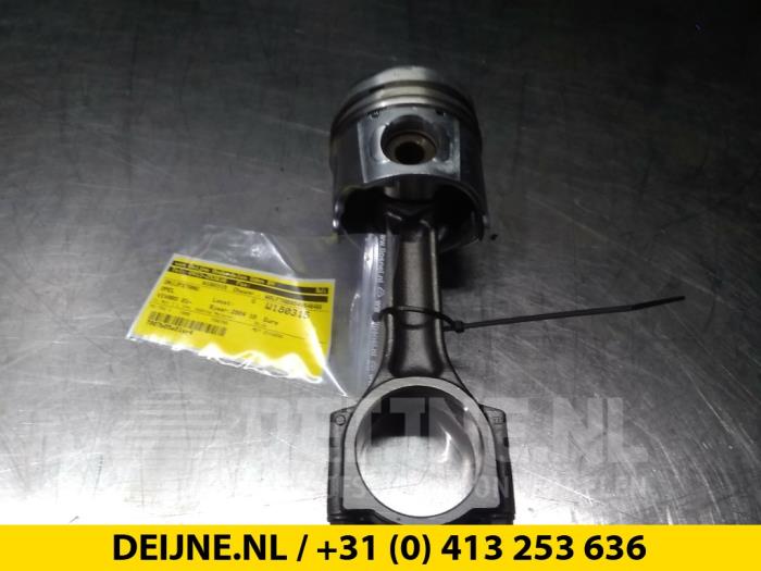 Drijfstang - Opel Vivaro