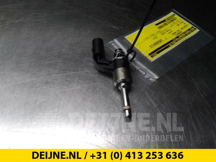Injector (benzine injectie) - Volkswagen Golf