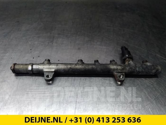 Galerij (Injectie) - Opel Vivaro