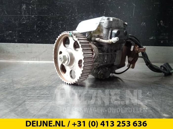 Brandstofpomp Mechanisch - Volkswagen Caddy