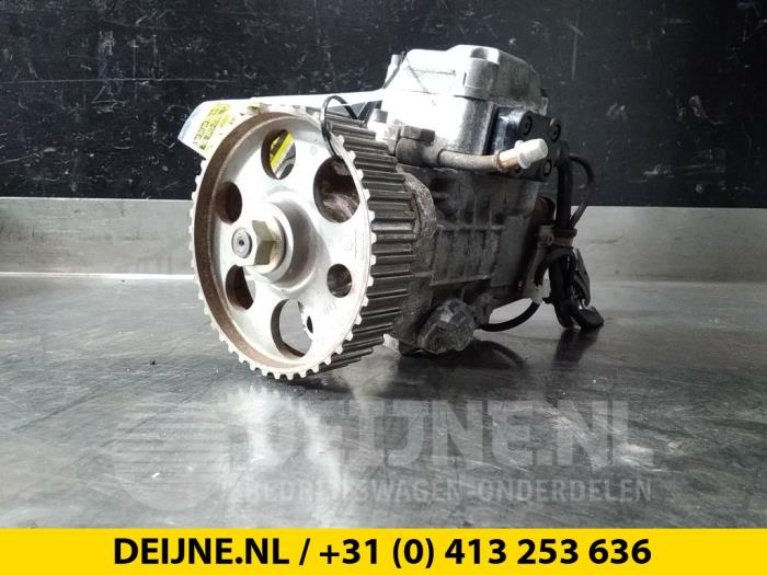 Brandstofpomp Mechanisch - Volkswagen Caddy