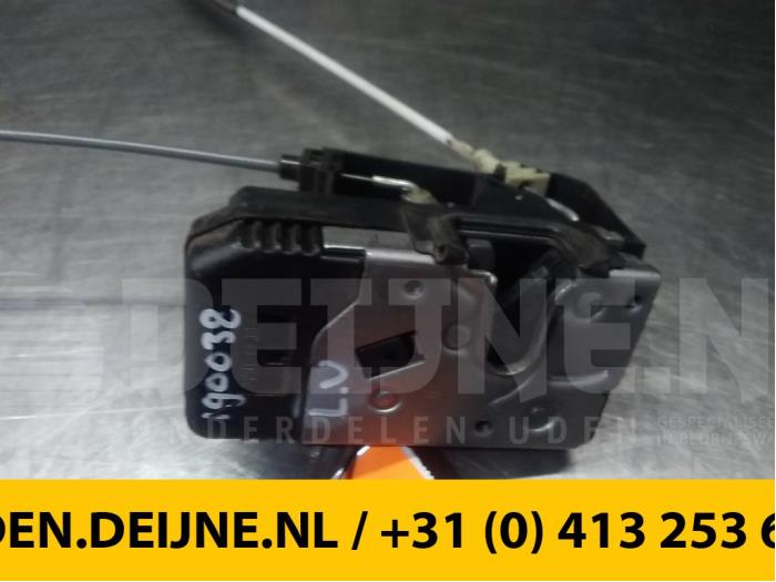 Deurslot Mechaniek 4Deurs links-voor - Opel Zafira