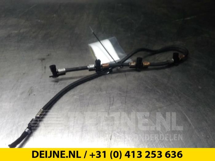 Brandstof retourleiding - Mercedes Sprinter