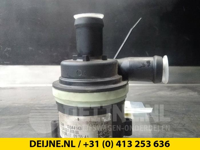 Extra waterpomp - Opel Corsa