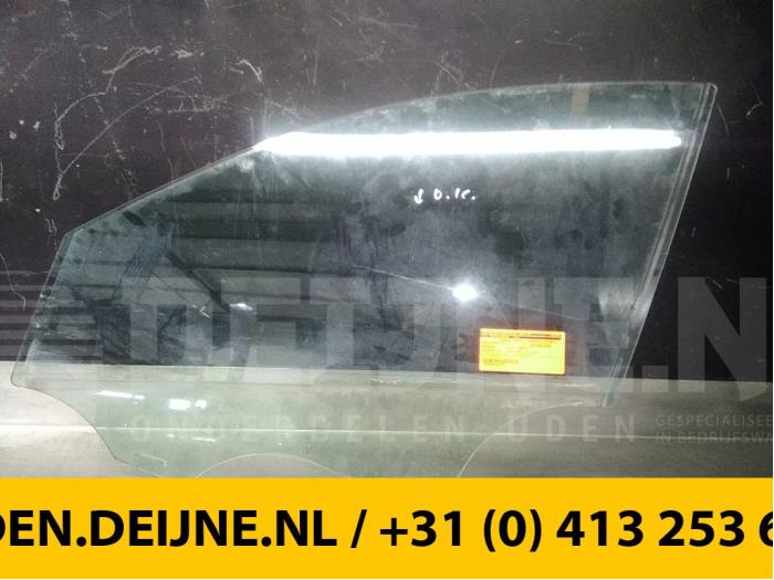 Portierruit 4Deurs links-voor - Mercedes C-Klasse