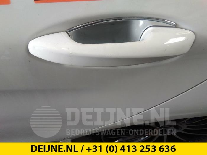 Portiergreep 4Deurs links-achter - Mercedes C-Klasse