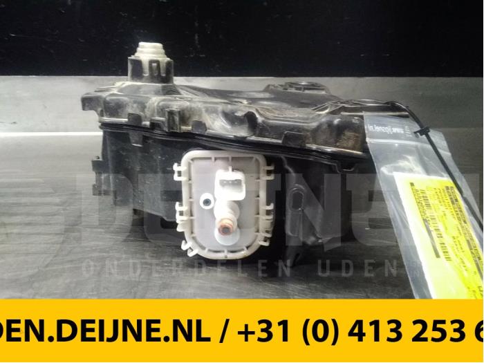 Additatief tank - Peugeot Expert