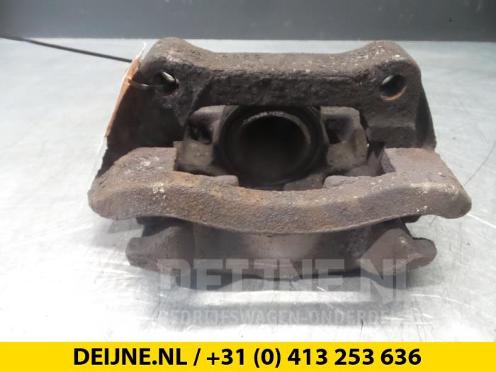 Remklauw (Tang) rechts-voor - Volkswagen Transporter