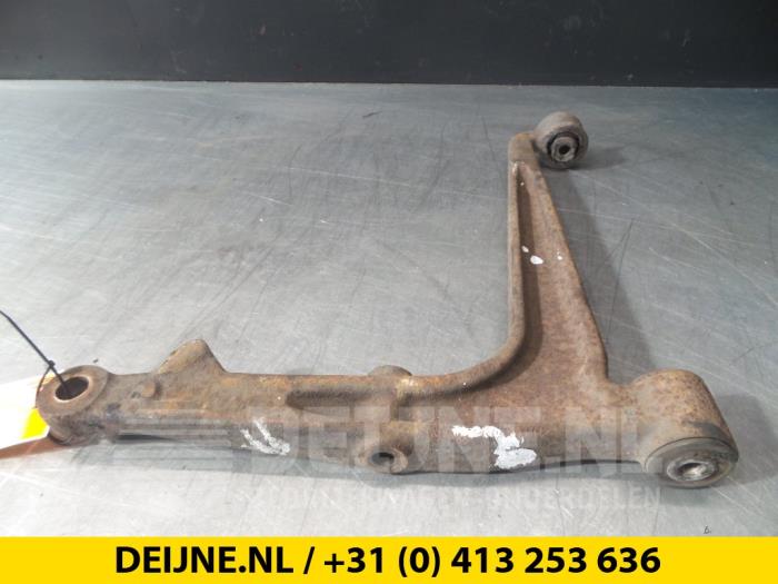Draagarm onder links-voor - Volkswagen Transporter