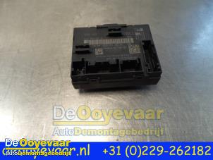 Gebruikte Deur module Volkswagen Golf VII (AUA) 2.0 GTD 16V Prijs € 7,50 Margeregeling aangeboden door Autodemontagebedrijf De Ooyevaar