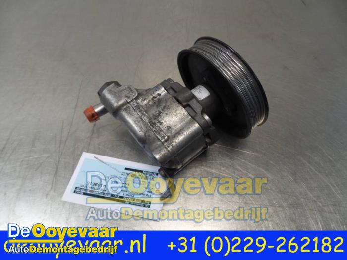 Gebruikte Servopomp BMW X3 (E83) 2.0d 16V Prijs € 39,99 Margeregeling aangeboden door Autodemontagebedrijf De Ooyevaar
