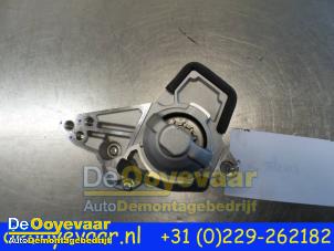 Gebruikte Startmotor Renault Captur (2R) 1.2 TCE 16V EDC Prijs € 9,99 Margeregeling aangeboden door Autodemontagebedrijf De Ooyevaar