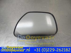 Gebruikte Spiegelglas links Mazda 5 (CR19) 2.0i 16V Prijs € 9,99 Margeregeling aangeboden door Autodemontagebedrijf De Ooyevaar