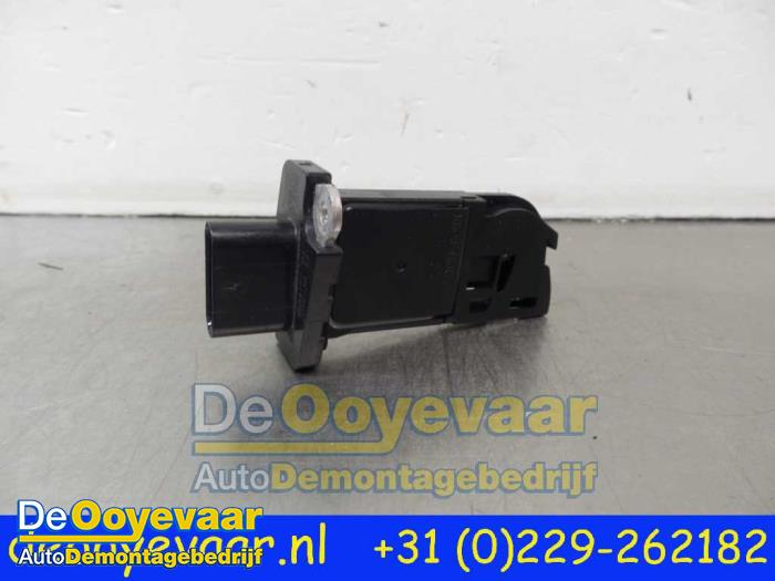 Gebruikte Luchtmassameter BMW X5 (E70) xDrive 35d 3.0 24V Prijs € 25,00 Margeregeling aangeboden door Autodemontagebedrijf De Ooyevaar