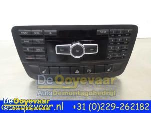 Gebruikte Radio CD Speler Mercedes GLA (156.9) 2.2 200 CDI, d 16V Prijs € 244,99 Margeregeling aangeboden door Autodemontagebedrijf De Ooyevaar