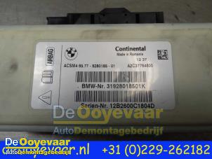 Gebruikte Module Airbag BMW 7 serie (F01/02/03/04) 740d xDrive 24V Prijs € 174,98 Margeregeling aangeboden door Autodemontagebedrijf De Ooyevaar