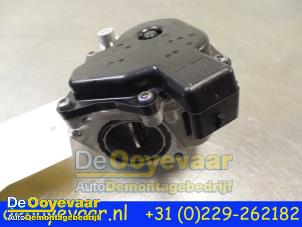 Gebruikte Gasklephuis Mercedes Citan (415.6) 1.5 108 CDI Euro 6 Prijs € 19,99 Margeregeling aangeboden door Autodemontagebedrijf De Ooyevaar