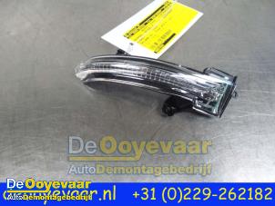 Gebruikte Knipperlicht spiegel rechts Renault Talisman (RFDL) 2.0 Blue dCi 160 Prijs € 34,99 Margeregeling aangeboden door Autodemontagebedrijf De Ooyevaar