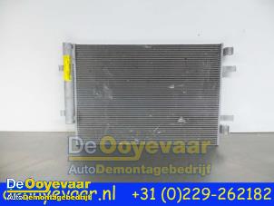 Gebruikte Airco Condensor Renault Scénic IV (RFAJ) 1.6 Energy dCi 160 EDC Prijs € 69,99 Margeregeling aangeboden door Autodemontagebedrijf De Ooyevaar