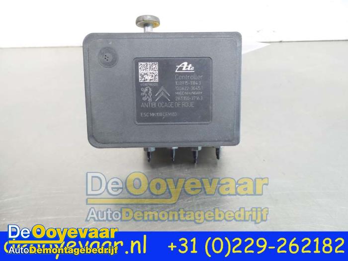 Gebruikte ABS Pomp Peugeot 208 I (CA/CC/CK/CL) 1.4 HDi Prijs € 19,99 Margeregeling aangeboden door Autodemontagebedrijf De Ooyevaar