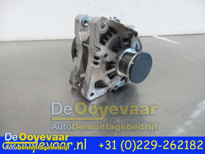 Gebruikte Dynamo Ford Fiesta 6 (JA8) 1.0 SCI 12V 80 Prijs € 15,00 Margeregeling aangeboden door Autodemontagebedrijf De Ooyevaar